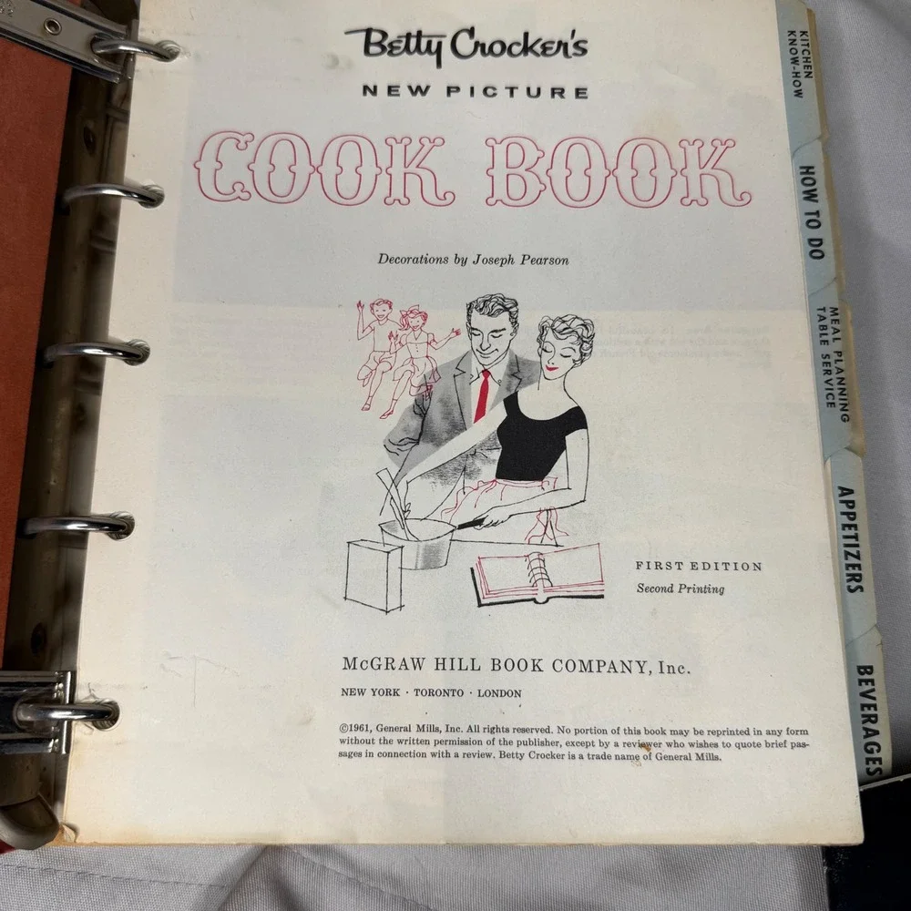 Vintage Betty Crocker's New Picture Cook Book 1961 First Edition 2nd Printing